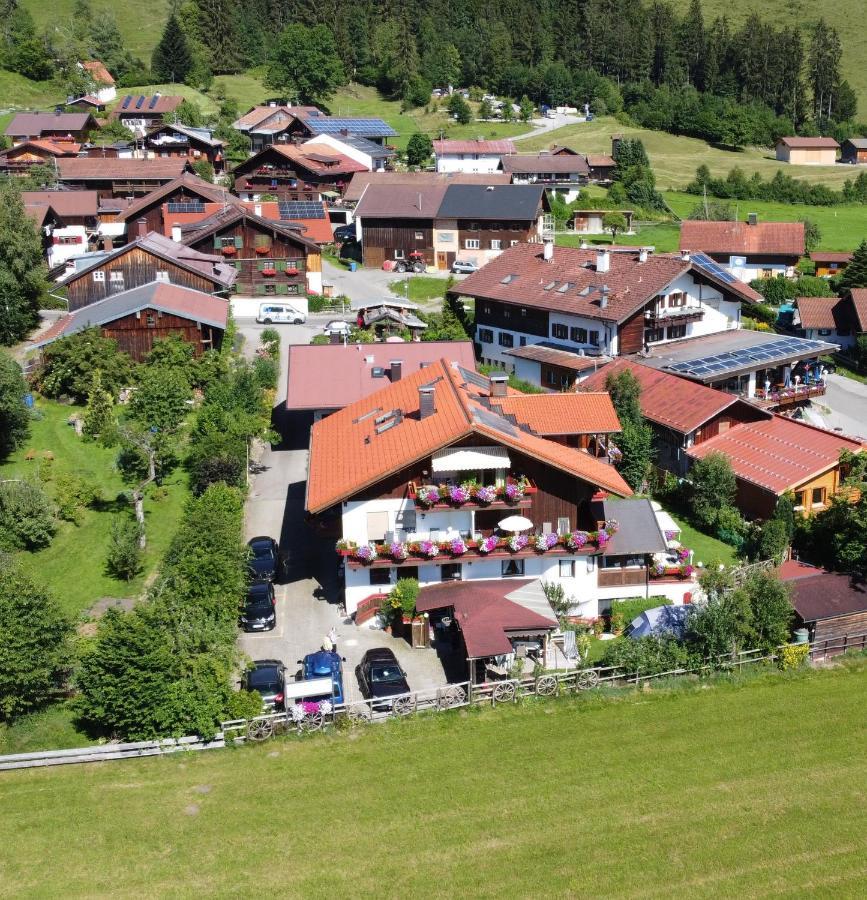 Gastehaus Luise Apartment Oberstdorf Exterior photo